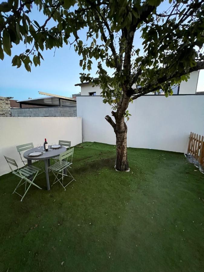 La Bordelaise - Logement Cosy Avec Jardin A Bègles Exterior foto